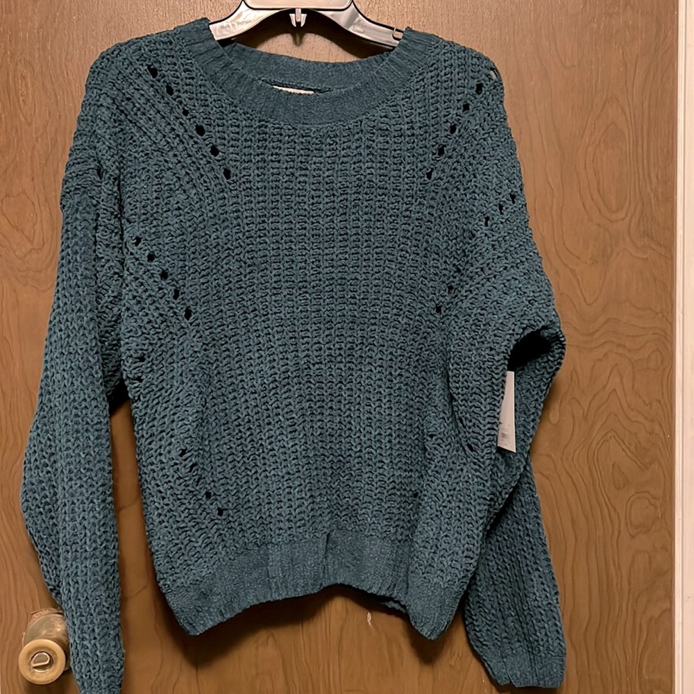 Brand new So green sweater size L